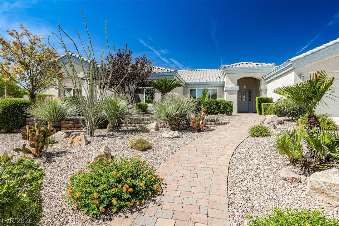 6025 Egan Crest Drive Property Photo 4