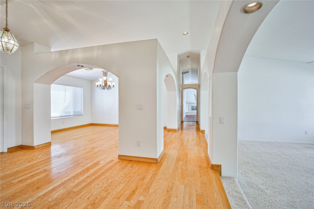 6025 Egan Crest Drive Property Photo 12