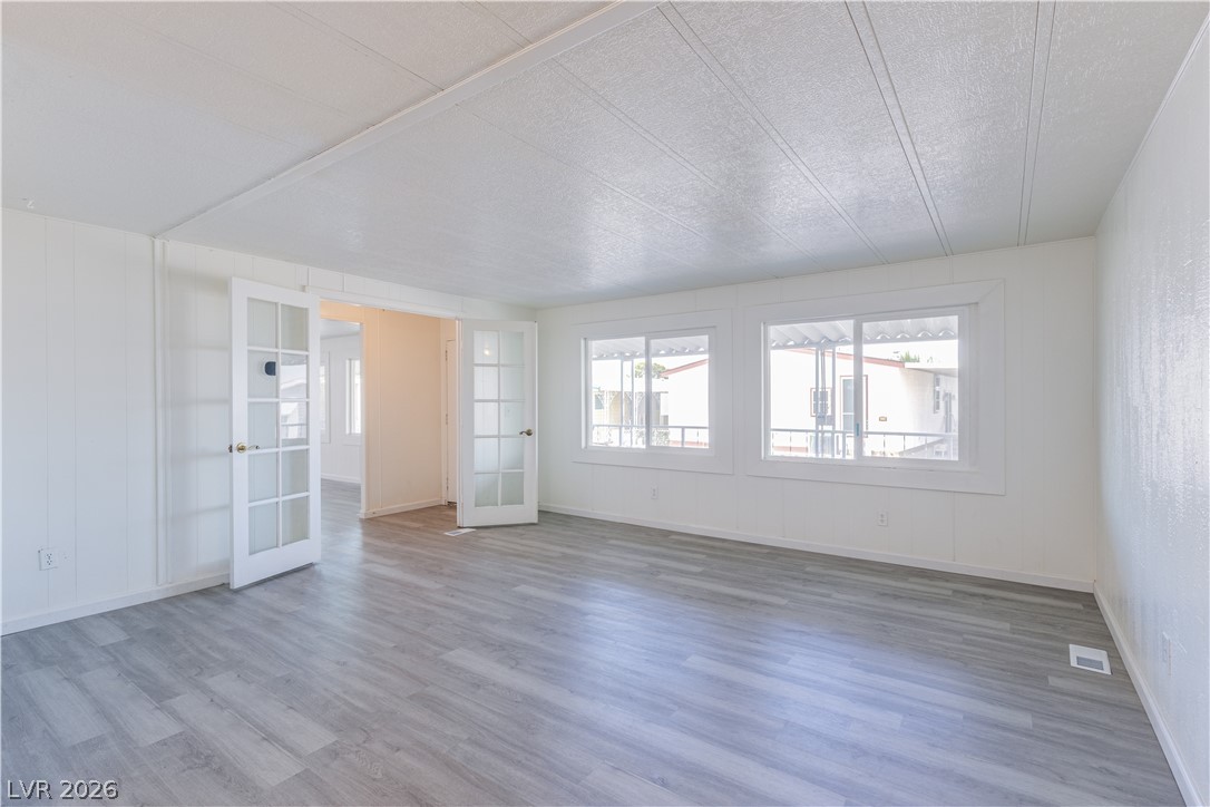 4542 East Royal Club Way Property Photo 11
