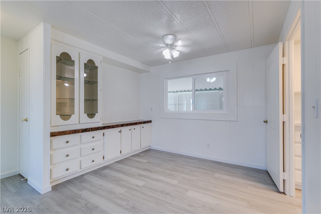 4542 East Royal Club Way Property Photo 14