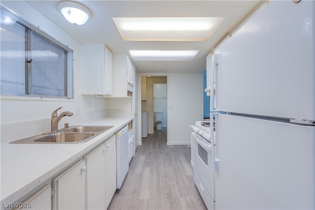 4542 East Royal Club Way Property Photo 16