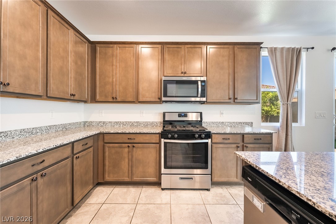 9336 Langley Avenue Property Photo 12