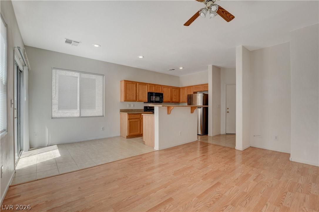 10935 Sadlers Wells Street Property Photo 6
