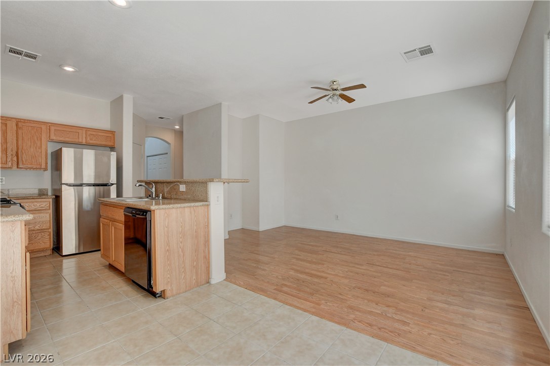 10935 Sadlers Wells Street Property Photo 11