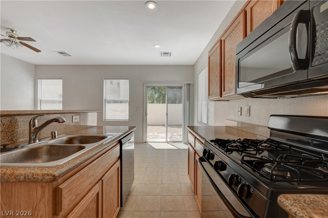 10935 Sadlers Wells Street Property Photo 15