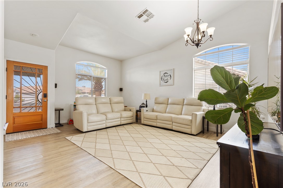 826 Samoy Street Property Photo 6