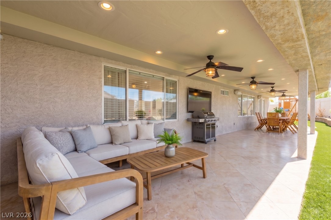 826 Samoy Street Property Photo 28
