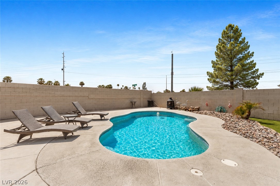 826 Samoy Street Property Photo 35