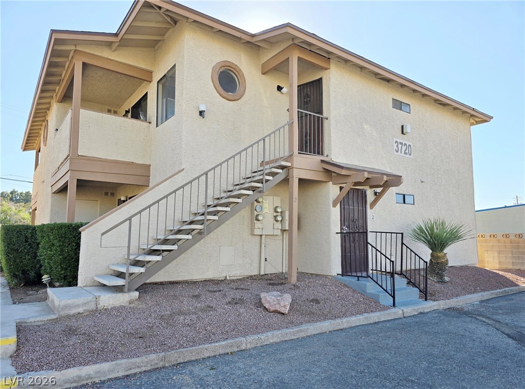 3720 Snorkel Circle 2 Property Photo 1