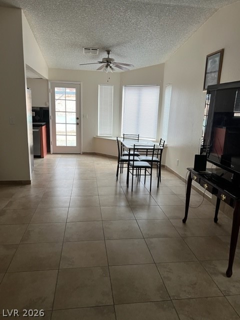 2274 Sabroso Street Property Photo 5