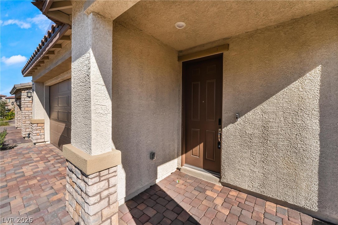 820 Nova Heights Street Property Photo 2