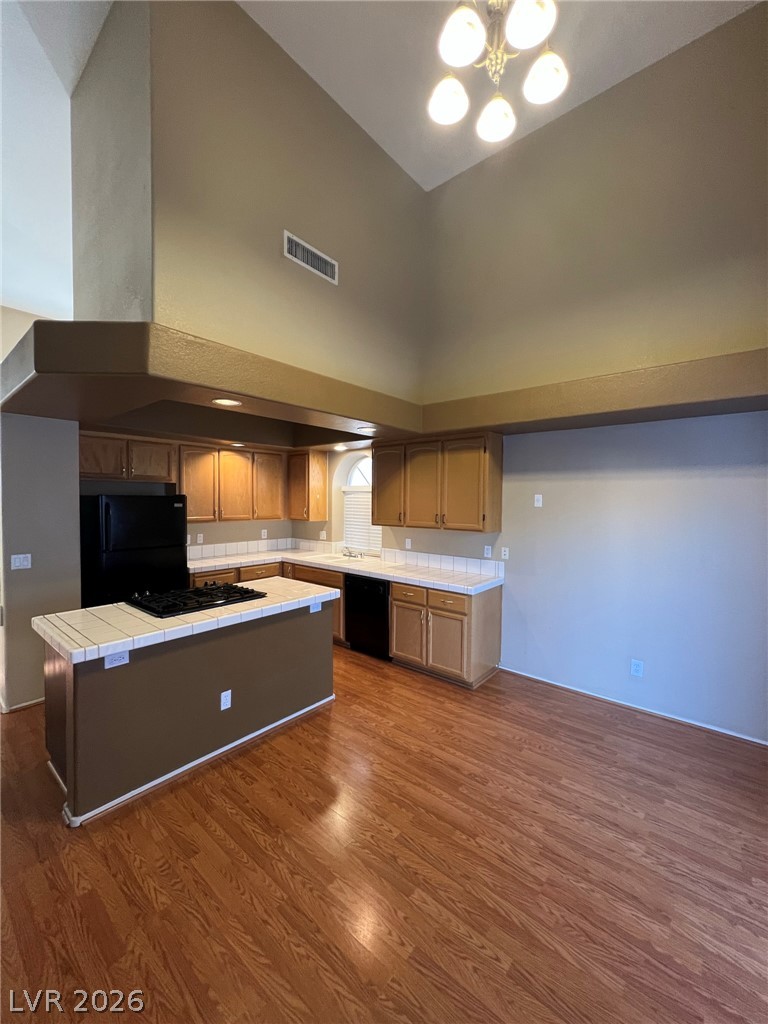 8744 Country View Avenue Property Photo 4