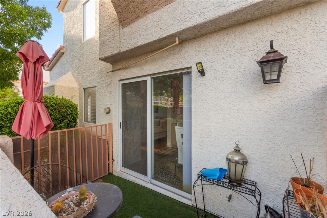 6905 Coral Rock Drive Property Photo 35