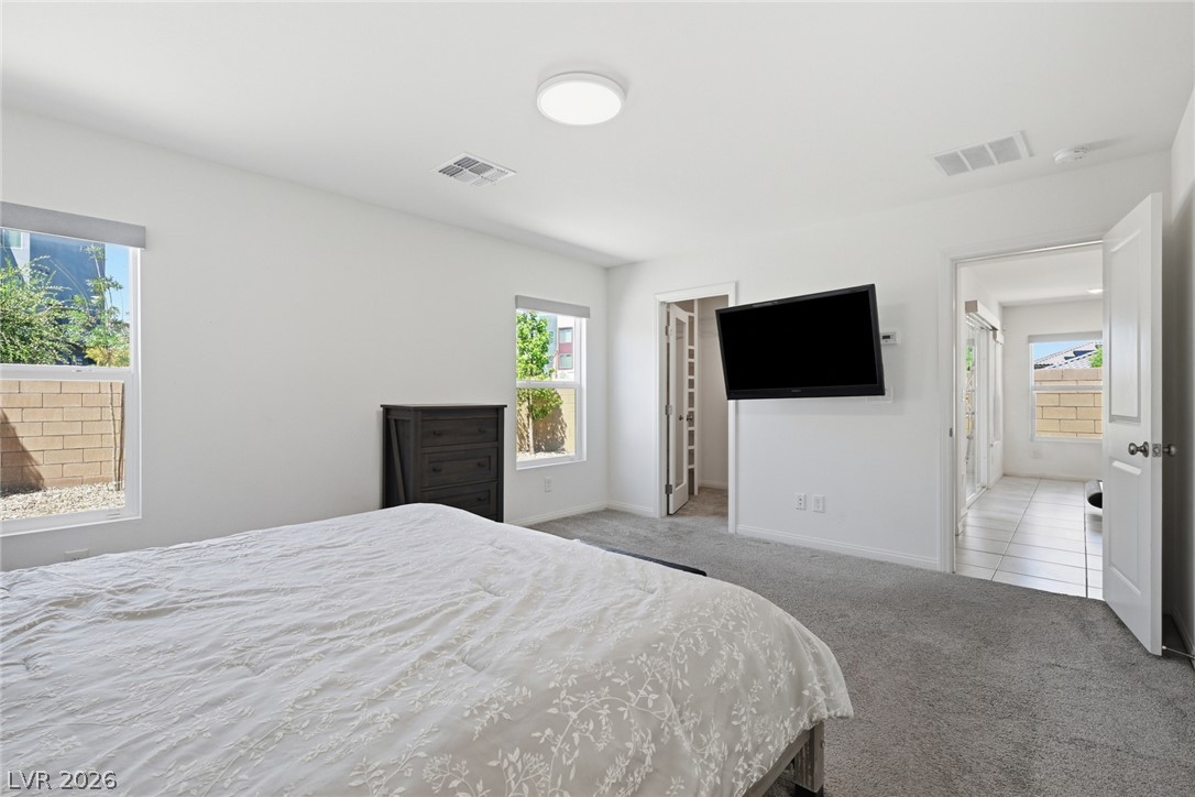 8370 Vinamala Avenue Property Photo 15