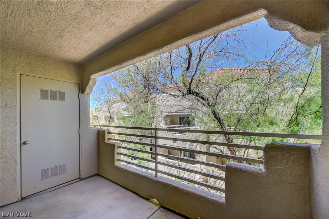 1908 Desert Falls Court 202 Property Photo 42