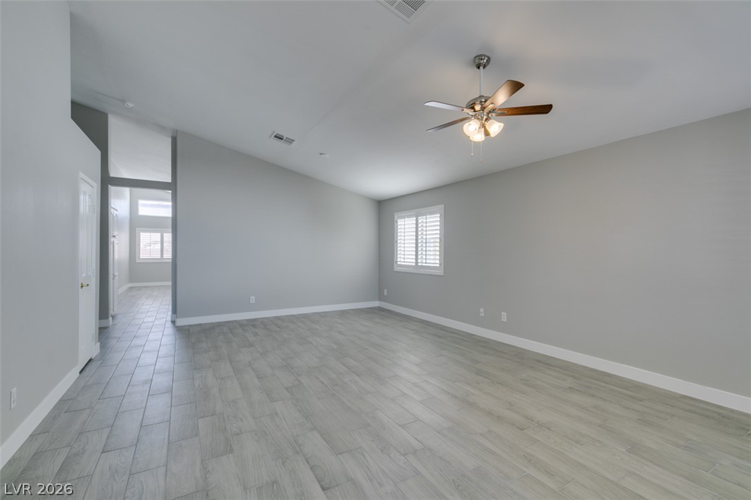 2744 Summerchase Lane Property Photo 4