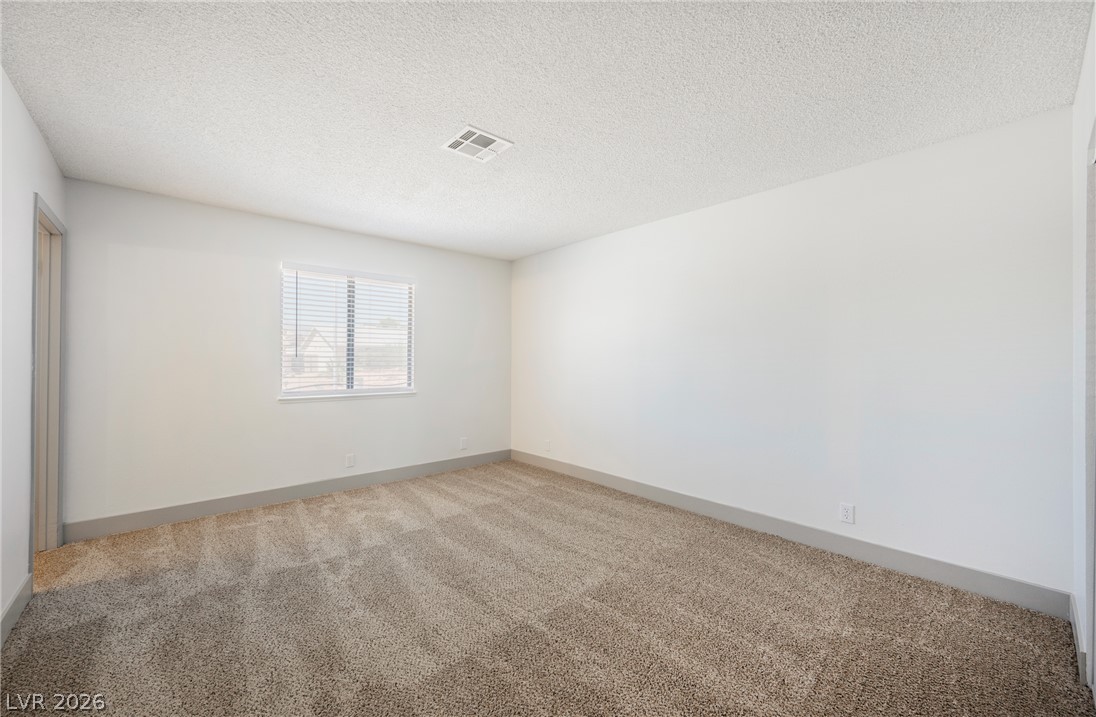 2705 Valparaiso Street Property Photo 10