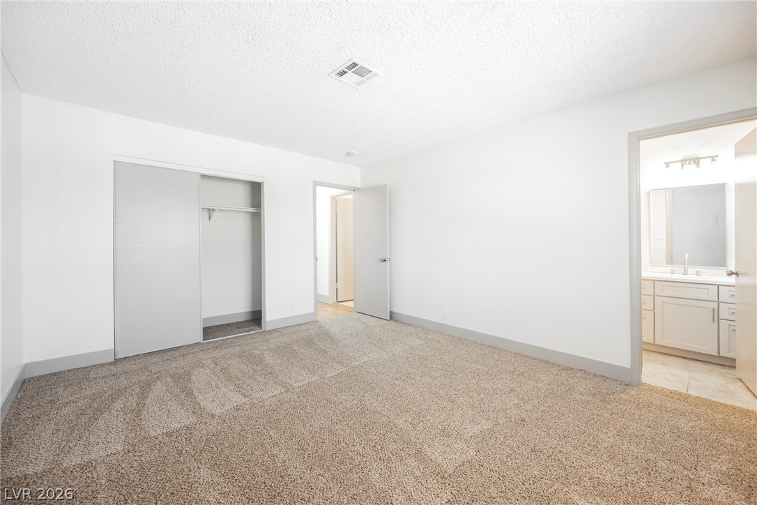 2705 Valparaiso Street Property Photo 19