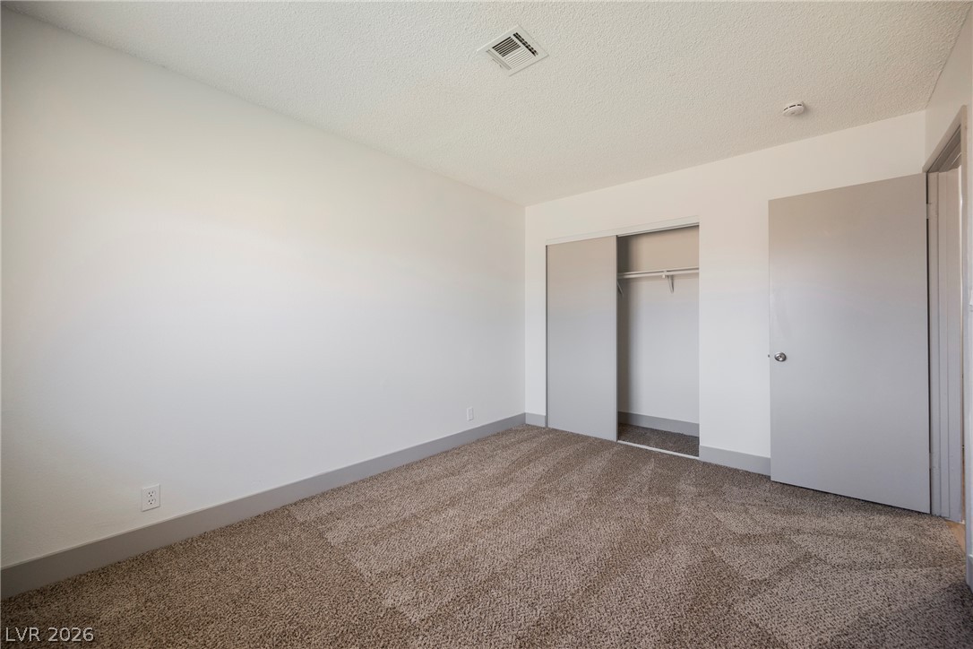 2705 Valparaiso Street Property Photo 22