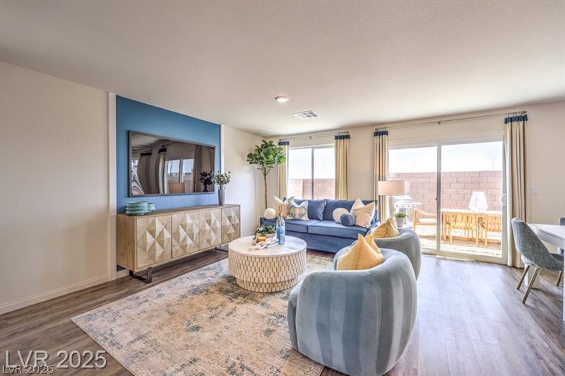 3496 Via Lucca Avenue Property Photo 3