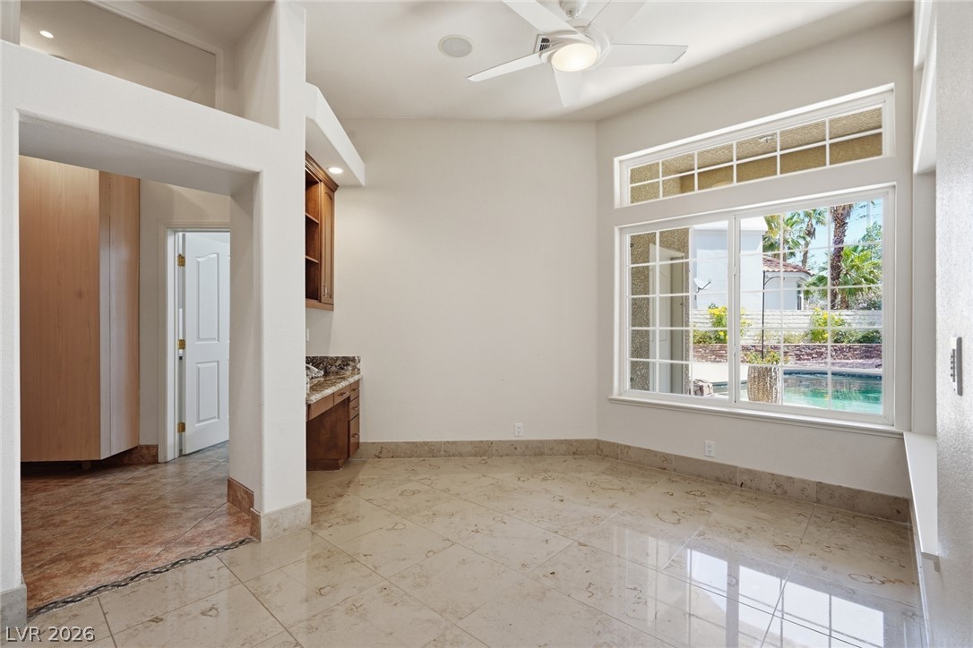 2212 Chatsworth Court Property Photo 21