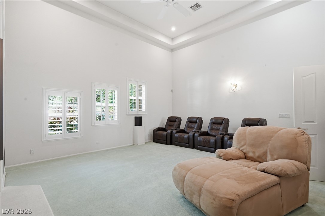 2212 Chatsworth Court Property Photo 28