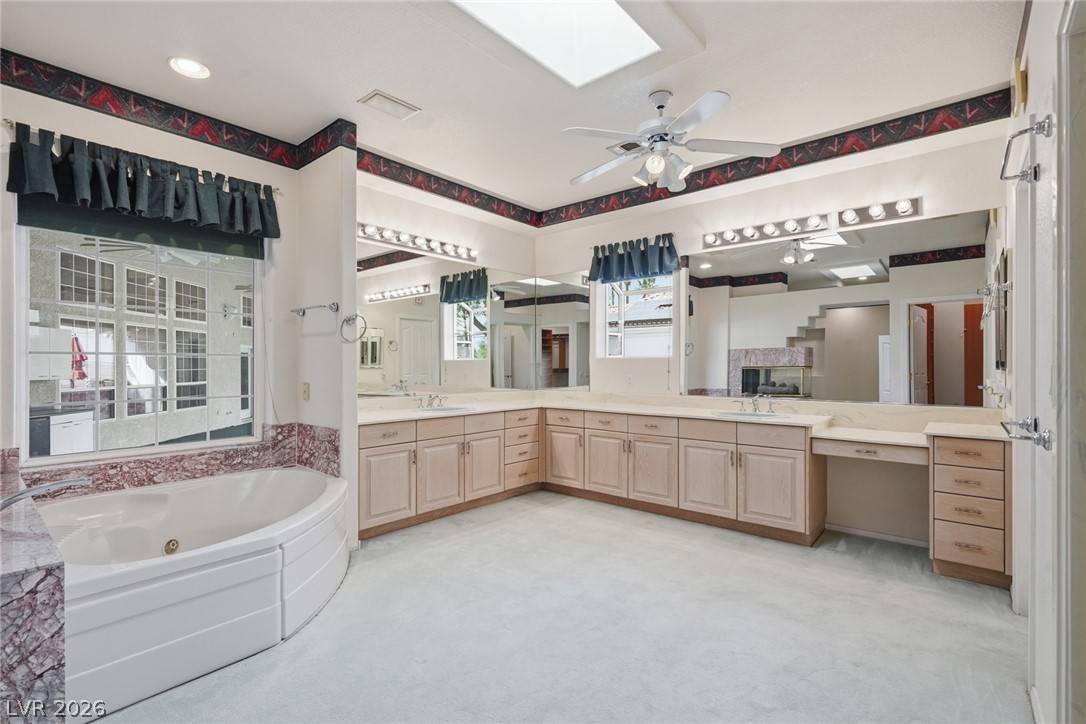 2212 Chatsworth Court Property Photo 40