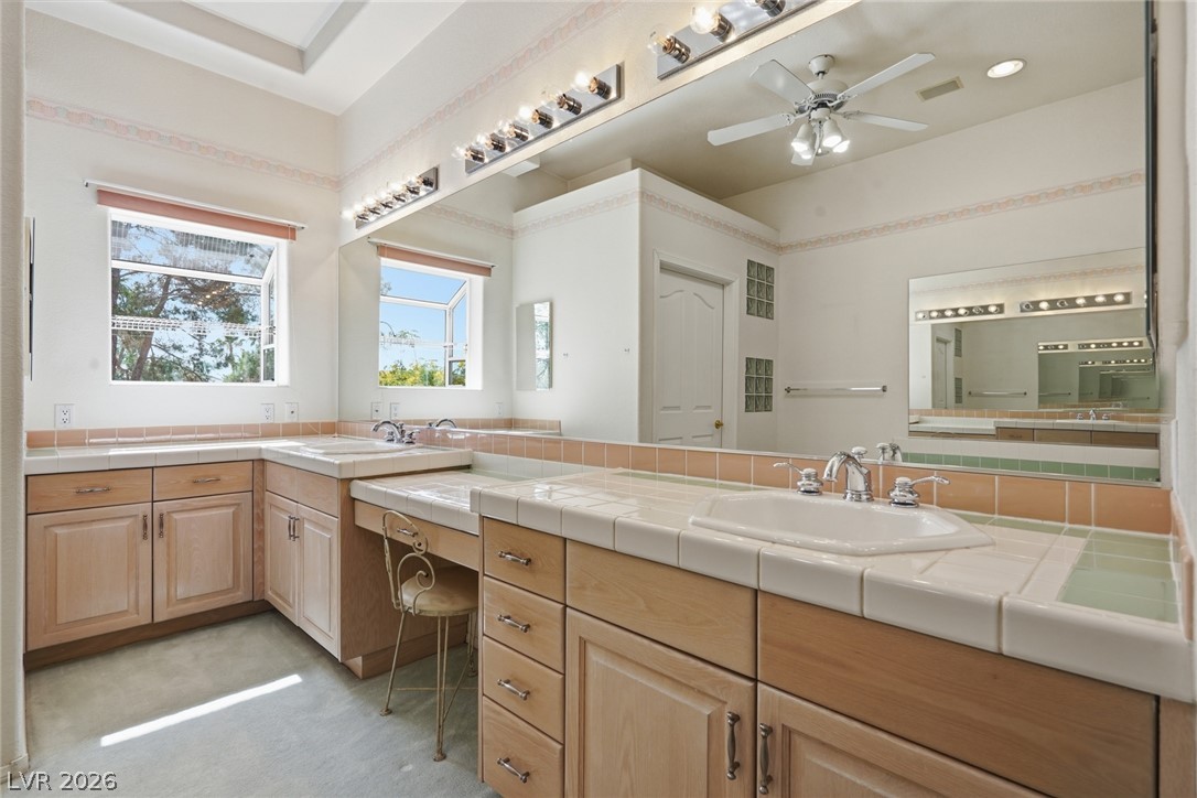 2212 Chatsworth Court Property Photo 57
