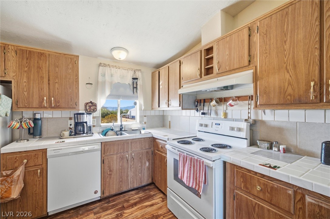 1931 West Carrol Street Property Photo 16