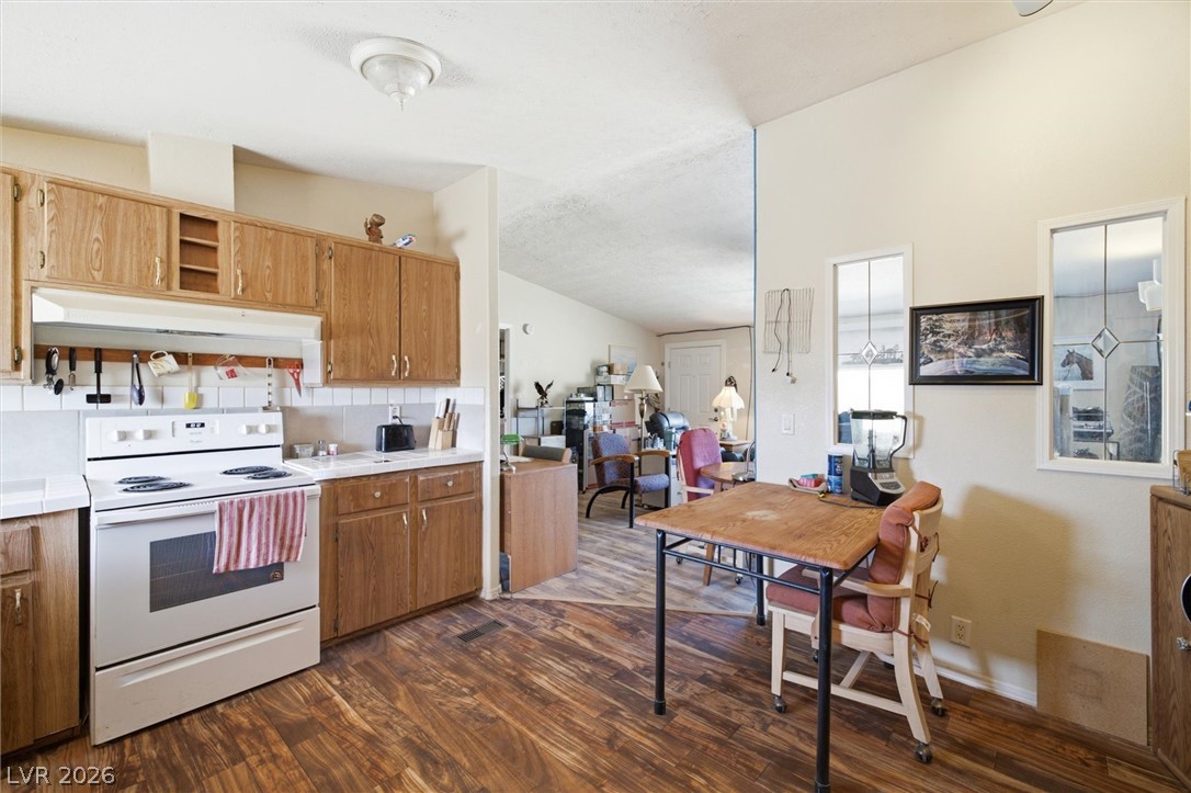1931 West Carrol Street Property Photo 17