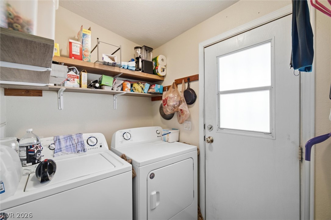 1931 West Carrol Street Property Photo 20
