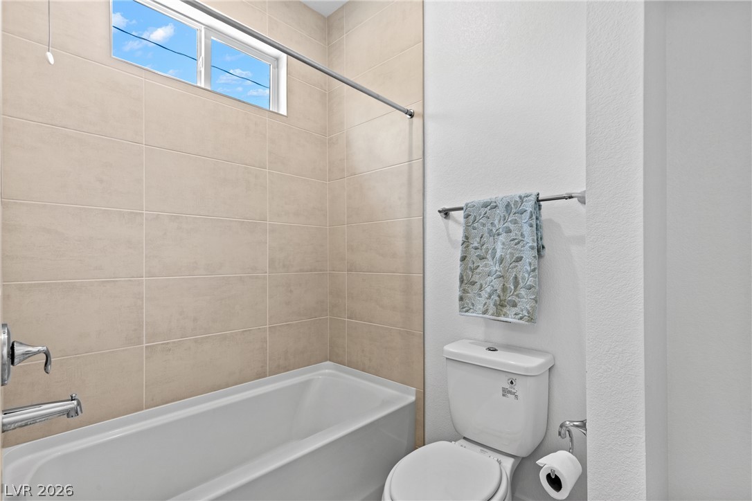 625 Robin Lane Property Photo 8