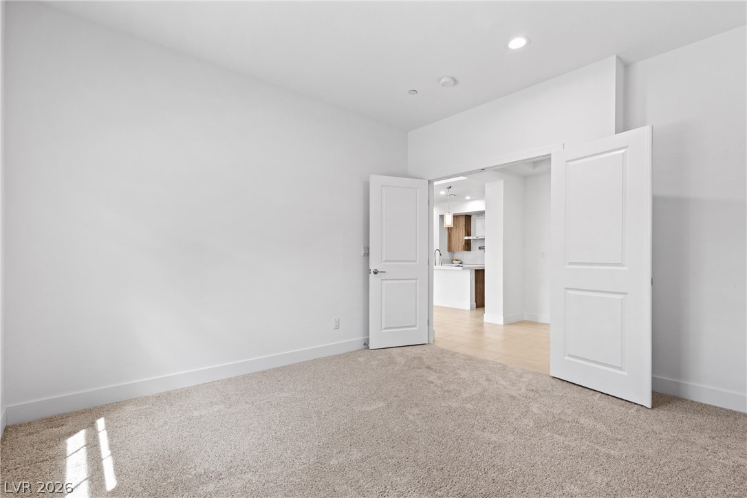 625 Robin Lane Property Photo 10