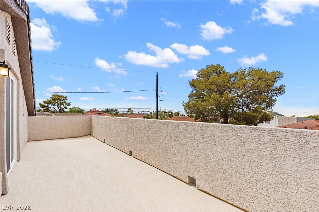 625 Robin Lane Property Photo 33