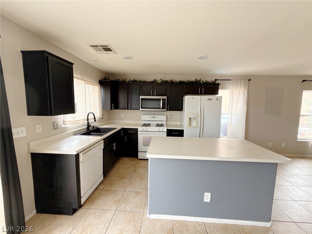 824 Blushing Rose Place Property Photo 6