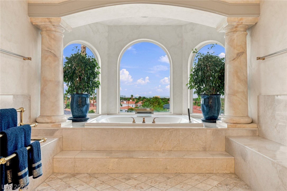 5030 Spanish Hills Drive Property Photo 34