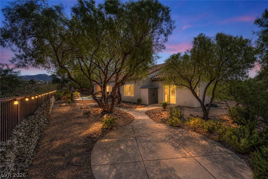 2992 Foxtail Creek Avenue Property Photo 4