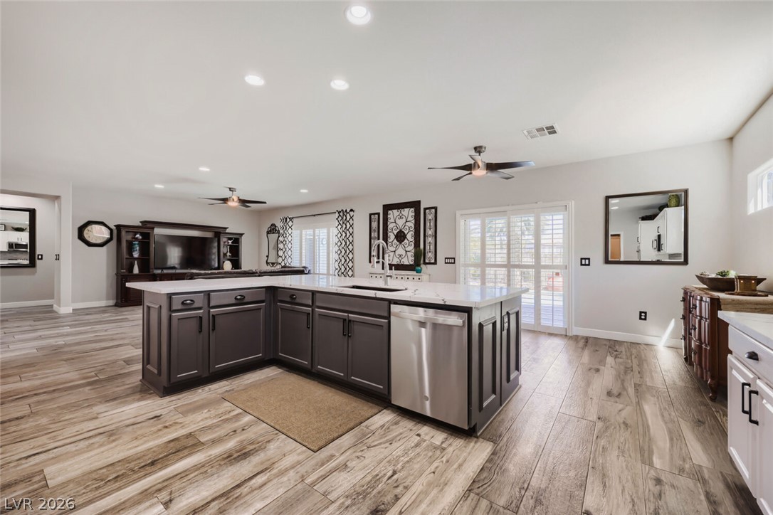 2992 Foxtail Creek Avenue Property Photo 27