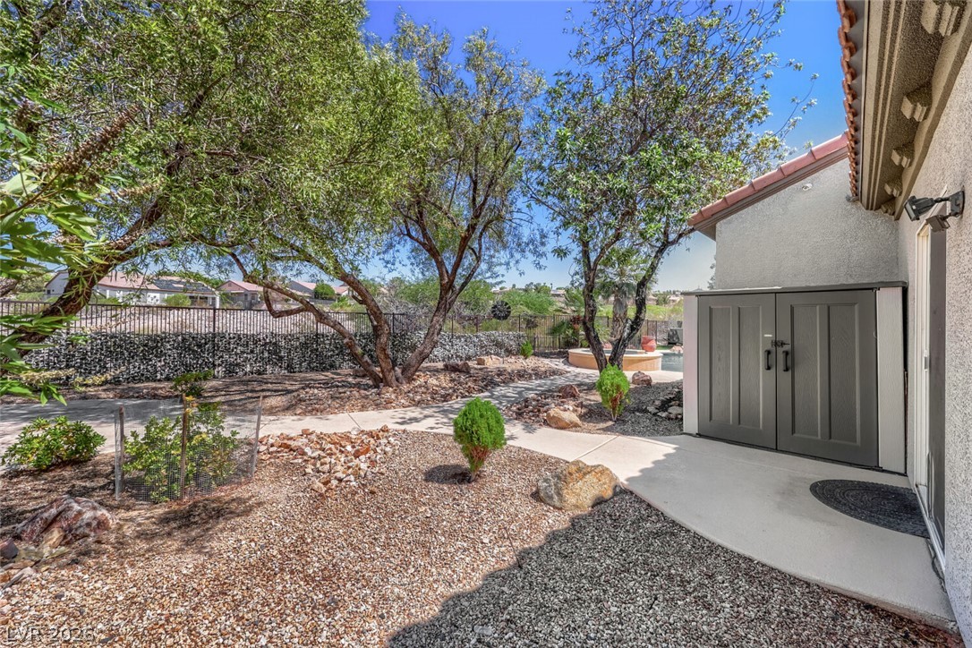 2992 Foxtail Creek Avenue Property Photo 68