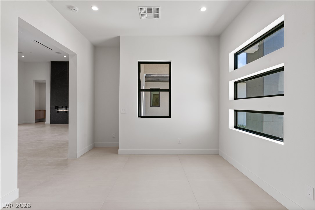 470 East Paradise Hills Drive Property Photo 47