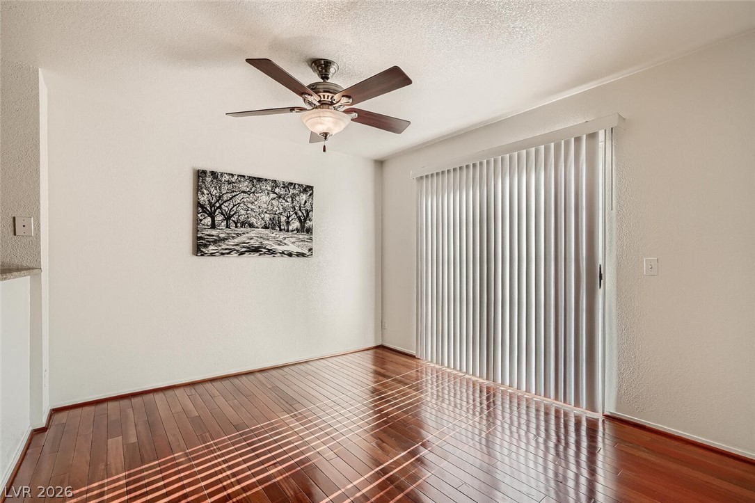 7700 Almeria Avenue Property Photo 14