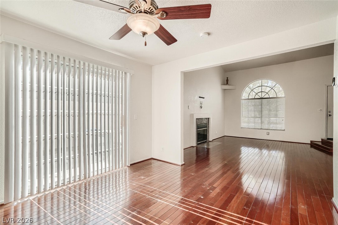 7700 Almeria Avenue Property Photo 15