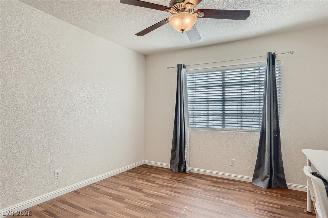 7700 Almeria Avenue Property Photo 20