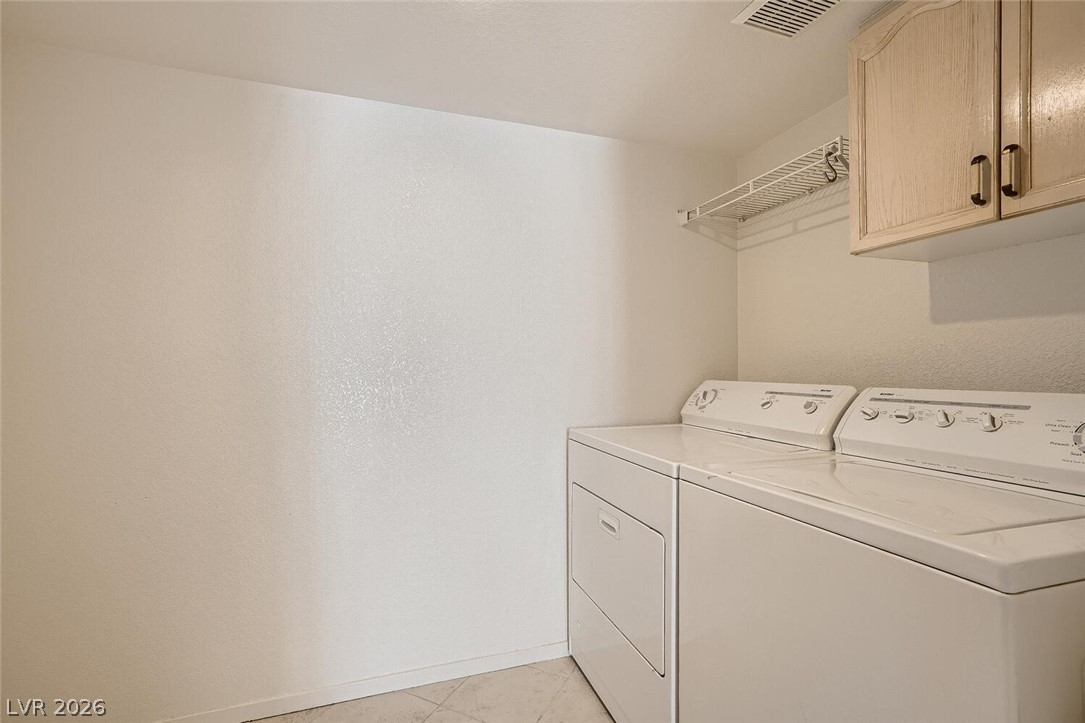 7700 Almeria Avenue Property Photo 22
