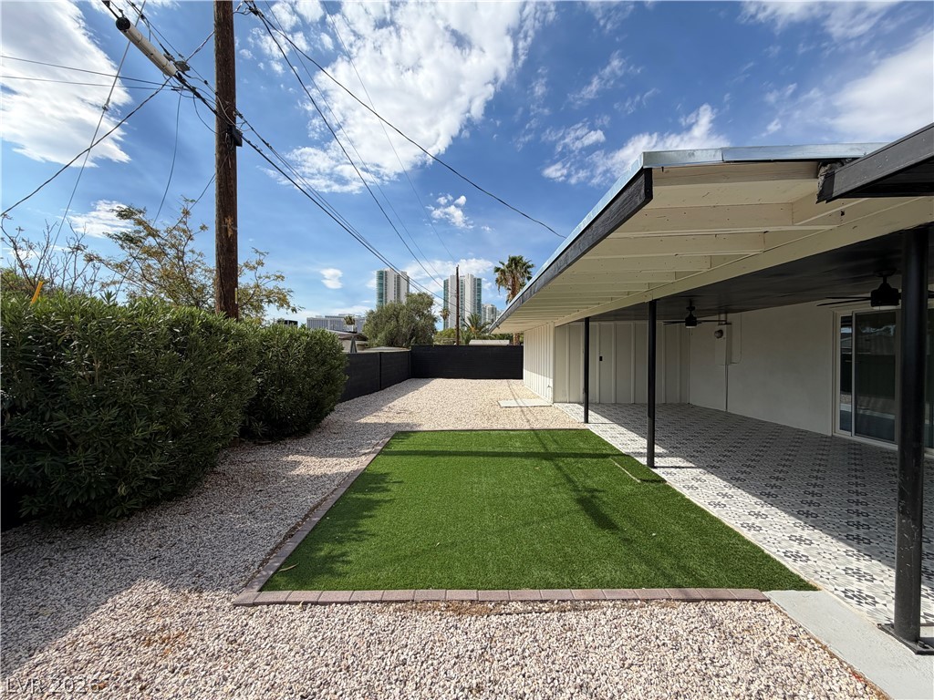 2021 Santa Clara Drive Property Photo 31