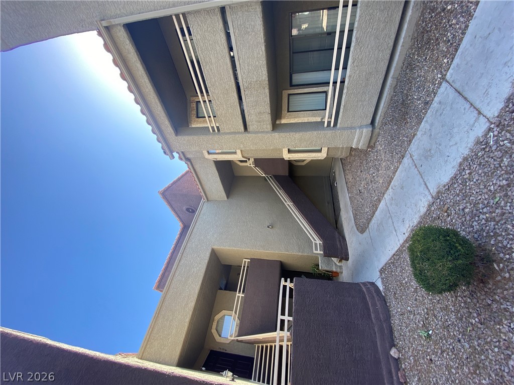 5028 South S Rainbow Boulevard 102 Property Photo 28