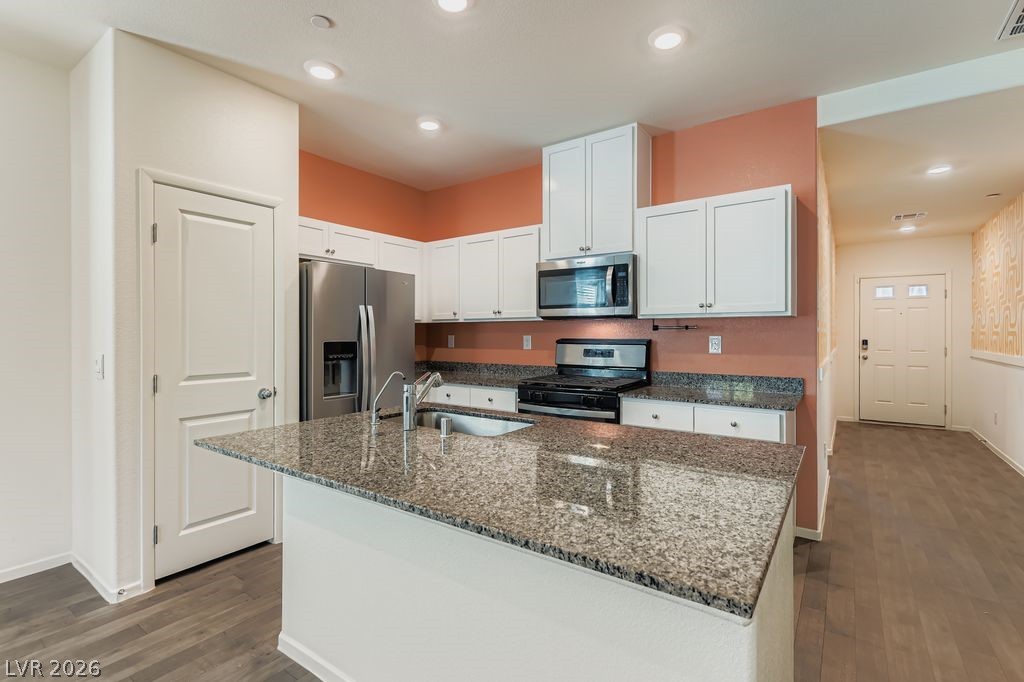 360 Canary Song Drive Property Photo 10