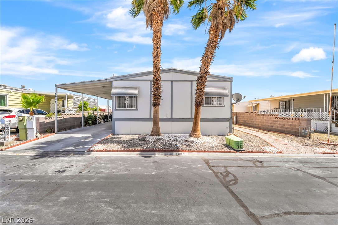4684 Royal Ridge Way Property Photo 1