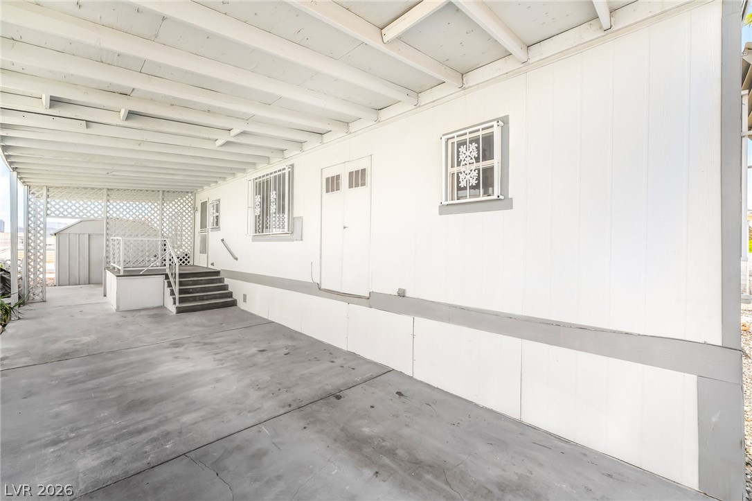 4684 Royal Ridge Way Property Photo 4