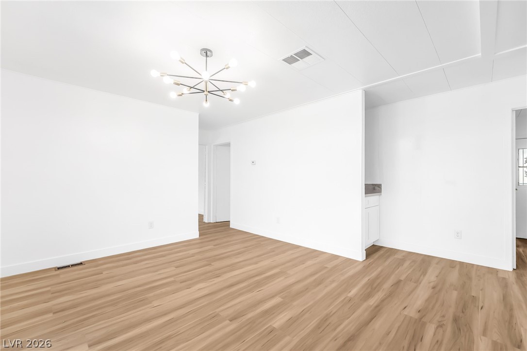 4684 Royal Ridge Way Property Photo 10